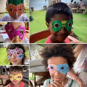 enfants  sri lankais masqués