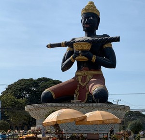 statue baton de Battambang