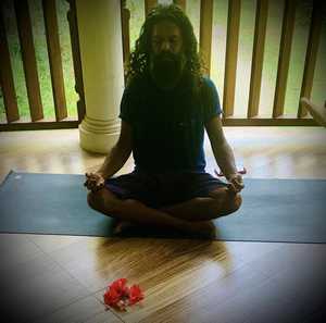 Sala professeur de Yoga à Unawatuna