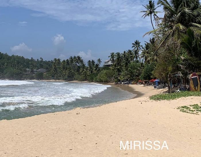 la plage de Mirissa