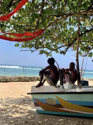 sri lankais sur un bateau